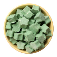 Лакомство Ranova для кошек сублимированное Звёздочка для зубов с курицей и ячменем, 6 г