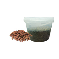 Корм гранулы для крупных рыб и сомов