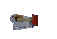 Россия Чесалка для животных,красная отделка,деревянная ручка,малая Россия Чесалка для животных,красная отделка,деревянная ручка,малая