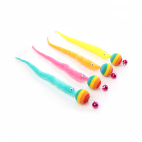 Triol Игрушка для кошек "Мяч-хвостик", цвет в ассортименте, d28мм (банка 48шт) поштучно