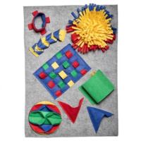 Коврик для собак интерактивный "Лужайка" нюхательный Триол (500*700мм)