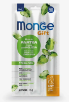 Лакомство Monge Gift Sterilised для стерилизованных кошек "Мягкие палочки" со свежей уткой, мелиссой лекарственной и клюквой 15 г